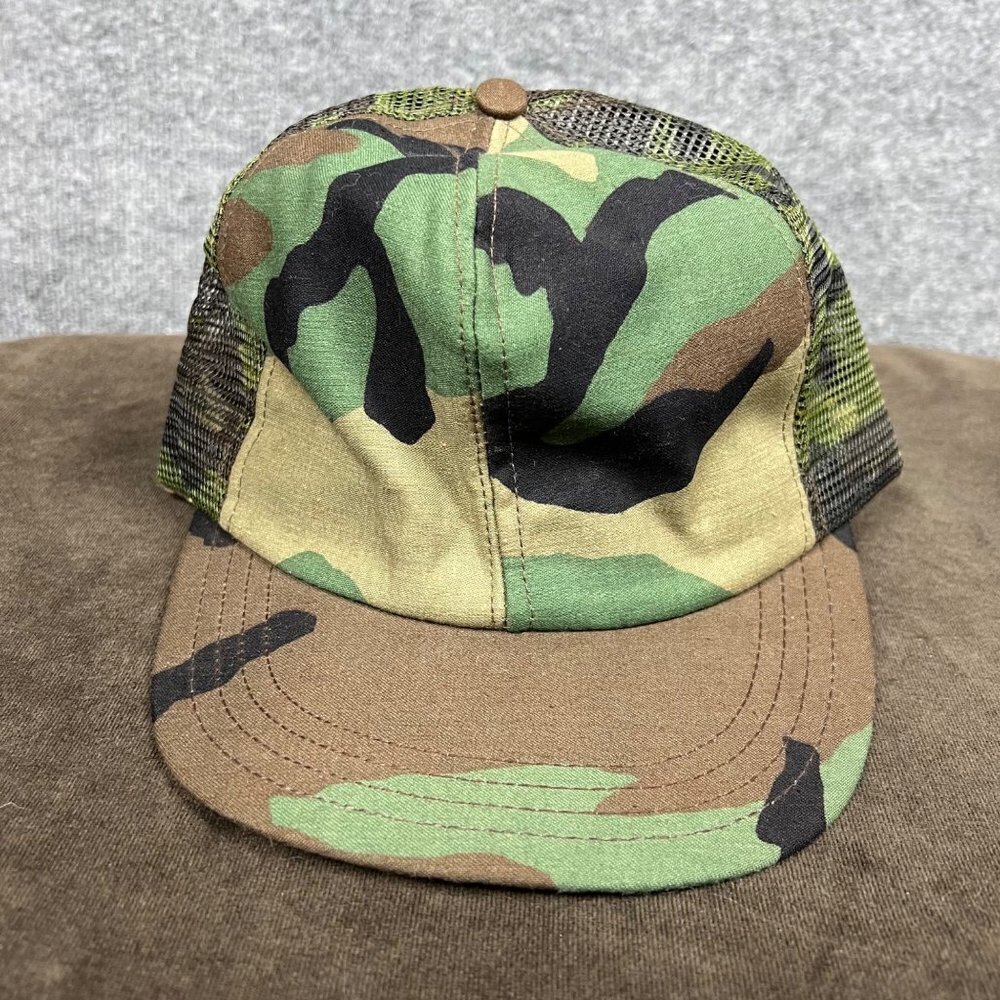 Vintage Camouflage Snapback Mesh Trucker Hat‎ Made In The USA Camo Cap